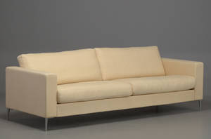 Søren Lund, 3½ pers. sofa med dunhynder og ben i aluminium