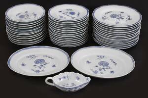 Matservis 42 delar, Nejlika, ur IKEAs 1700-tals serie