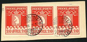 AFA 16 1937. Pakkeporto, 20 Øre, rød, Schultz 3-stribe. Brevklip annulleret med stålstempel GRØNLANDS STYRELSE 18.IX.37.