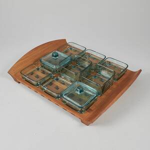 Bricka med glasskålar, Jens Quistgaard 1919-2008