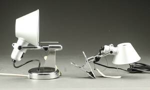Michele De Lucchi Giancarlo Fassina for Artemide. Væglampe samt klipselampe model Tolomeo. 2