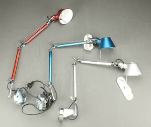 Michele De Lucchi Giancarlo Fassina for Artemide. Tre væglamper model Tolomeo Micro. 3