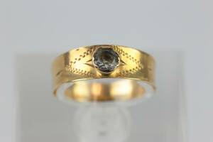 ENSTENSRING med vit sten, guld, 18 k, ca 1,4 g, J Bohlins Guldsmeds AB, 1964