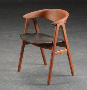 Erik Kirkegaard, armstol teak model 52