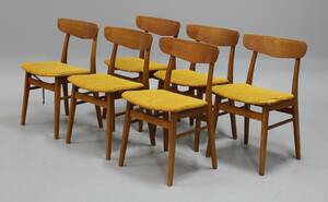Dansk møbelproducent. Et sæt på seks stole i bøg og teak6