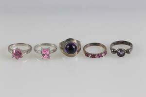 RINGAR, 5 st, silver med rosa resp lila stenar, bl.a. Gussi Smycken