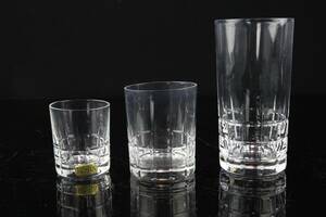 VICKE LINDSTRAND, glasservis, 26 delar, City, Kosta