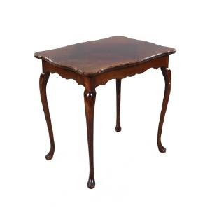 BORD, mahogny, rokokostil