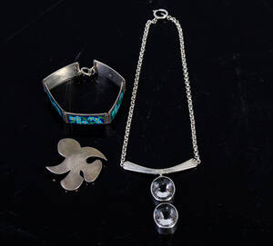 Birger Haglund, halsband samt brosch, emaljerad armband, silver, 195060-tal 3