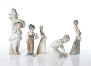 SPANSKA FIGURINER, FEM ST