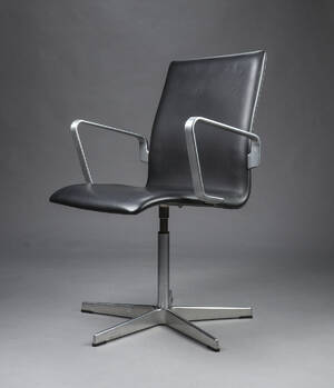 Arne Jacobsen, Oxford kontorstol i sort læder