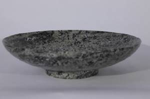 Stenfat på fot, granit 1800 tal