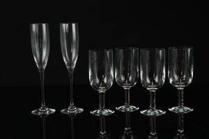 GUNNAR CYREN, champagneglas, 2 st, Optica, samt ÖLGLAS, 4 st, 2a sortering, Orrefors