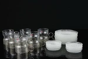 TIMO SARPANEVA, irish coffe glas, 6 st, Tsaikka, Iittala, samt OIVA TOIKKA, assietter, 6 st, coasters, 6 st, Kastehelmi, Arabia
