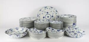 Royal Copenhagen Musselmalet, hel- og halvblonde Dele til stel 100