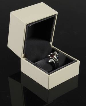 Georg Jensen. Carnival ringe af 18 kt. hvidguld, dessin 1263 2