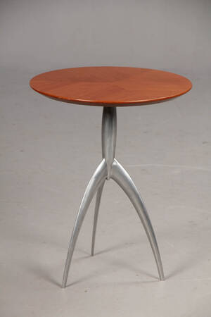 Marc Berthier for Magis. Lampebord
