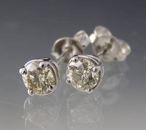 Par brillant ørestikker ca. 0.70 ct.