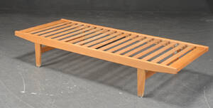 Poul M. Volther for FDB. Daybed af egetræ, model H9