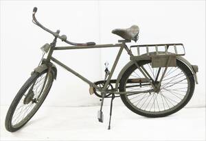 Äldre militärcykel