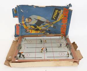 Bordshockeyspel, Tumba-Hockey, Stiga