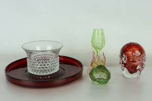 PARTI med fat, konstglas, kruka samt vas, bl.a. Saara Hopea, Göran wärff