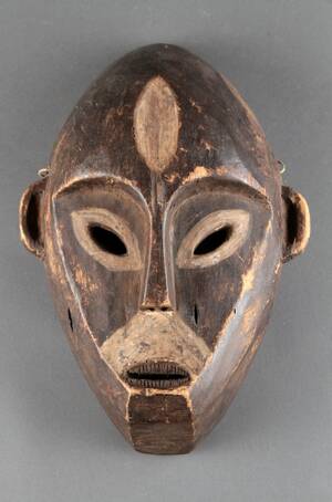 Africana. Maske af træ, Boa , 1900-tallet