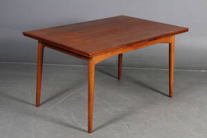 Omann Junior. Spisebord med hollandsk udtræk, teak, model 50