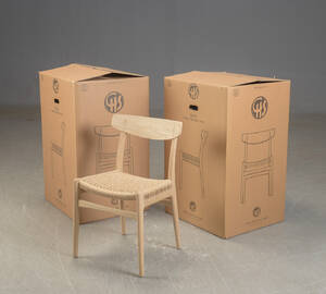 Hans J. Wegner. Fire CH23 First Day Of Reissue. Massiv, sæbebehandlet eg 4