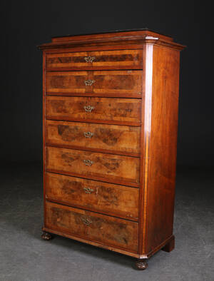 Chiffonière af mahogni og nødderod, 1800-tallets slutning