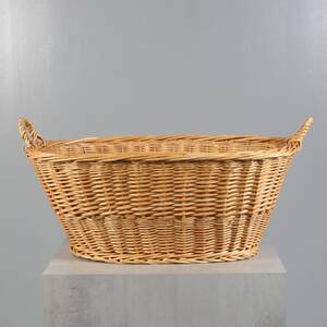 TVÄTTKORG, flätad, 1900-talets mitt