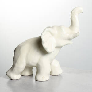 VICKE LINDSTRAND, Elefant, Upsala Ekeby