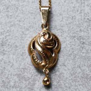 HALSBAND MED HÄNGE, Guld 18k, 3.6g