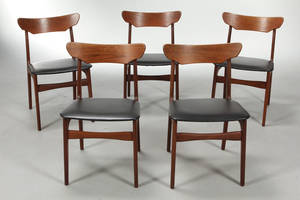 Schiønning og Elgaard. Fem stole af teak, 1960erne 5