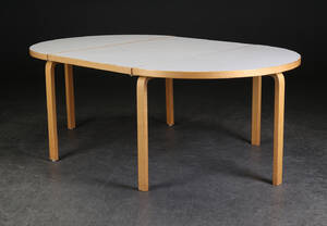 Alvar Aalto. Tredelt ovalt bord, birketræ 3