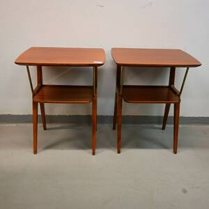 2 sängbord mahogny 1950 tal