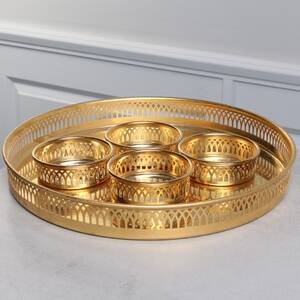 BRICKA samt 4 COASTERS, Scandia Guld