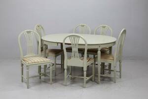MATBORD med STOLAR, 42 st, gustavIansk stil, 1900-talets andra hälft