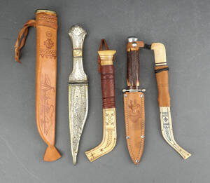 En samling på fem knive 5.