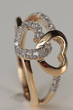 Hjertering med diamanter ca. 0,25 ct.