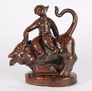 Gertrud Kudielka 1896-1984 for L. Hjorth Figur Europa på tyren