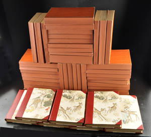 Stort parti serietidningar 19405060-tal. Bl a Walt Disneys Donald Duck, Mickey Mouse m fl. 42 album 42