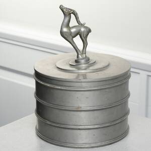 BURK med lock, tenn, art deco, CG Hallberg, år 1931