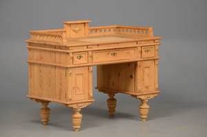 H. C. Andersen skrivebord af fyr, 1800-tallets slutning