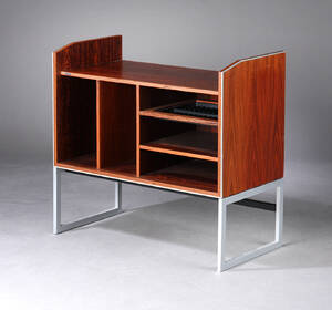 Jacob Jensen for Bang Olufsen. Stereobænk, palisander