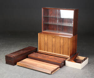 Poul Cadovius. System Royal af palisander 28