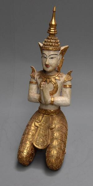 Thailandsk Buddha figur i træ, 1900-tallet