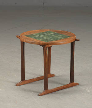 J. H. Quistgaard. Side- bakkebord