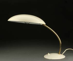 Christian Dell. Kaiser bordlampe, model 6782