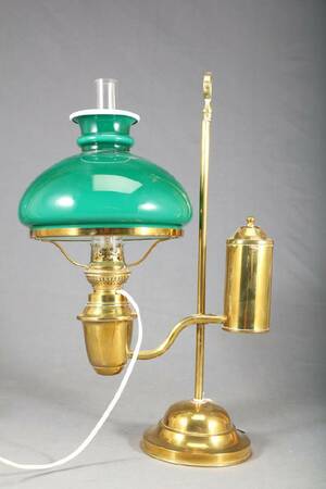 BORDSLAMPA I FORM AV FOTOGENLAMPA, MÄSSING, HÖJD 47 CM